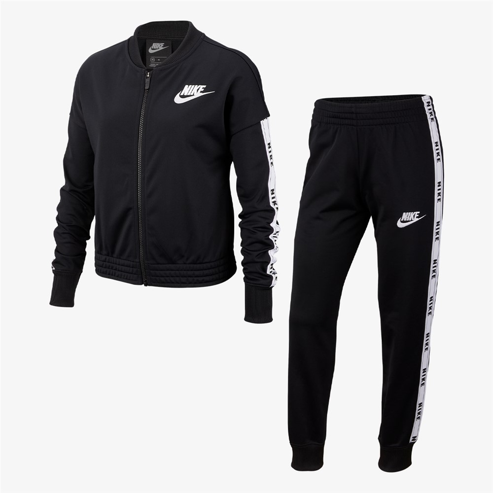 xs nike sweatsuit