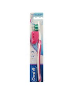Toothbrush 40 Medium, Classic, Oral-B, plastic, 22x5 cm, orange and green, 1 piece